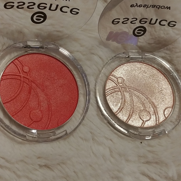 🎉2/$16 6Pc. Essence Eyeshadow Bundle - Picture 6 of 6